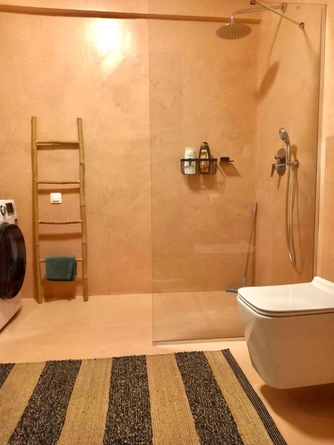 الشقق الفندقية Specious Flat In سالونيك المظهر الخارجي الصورة